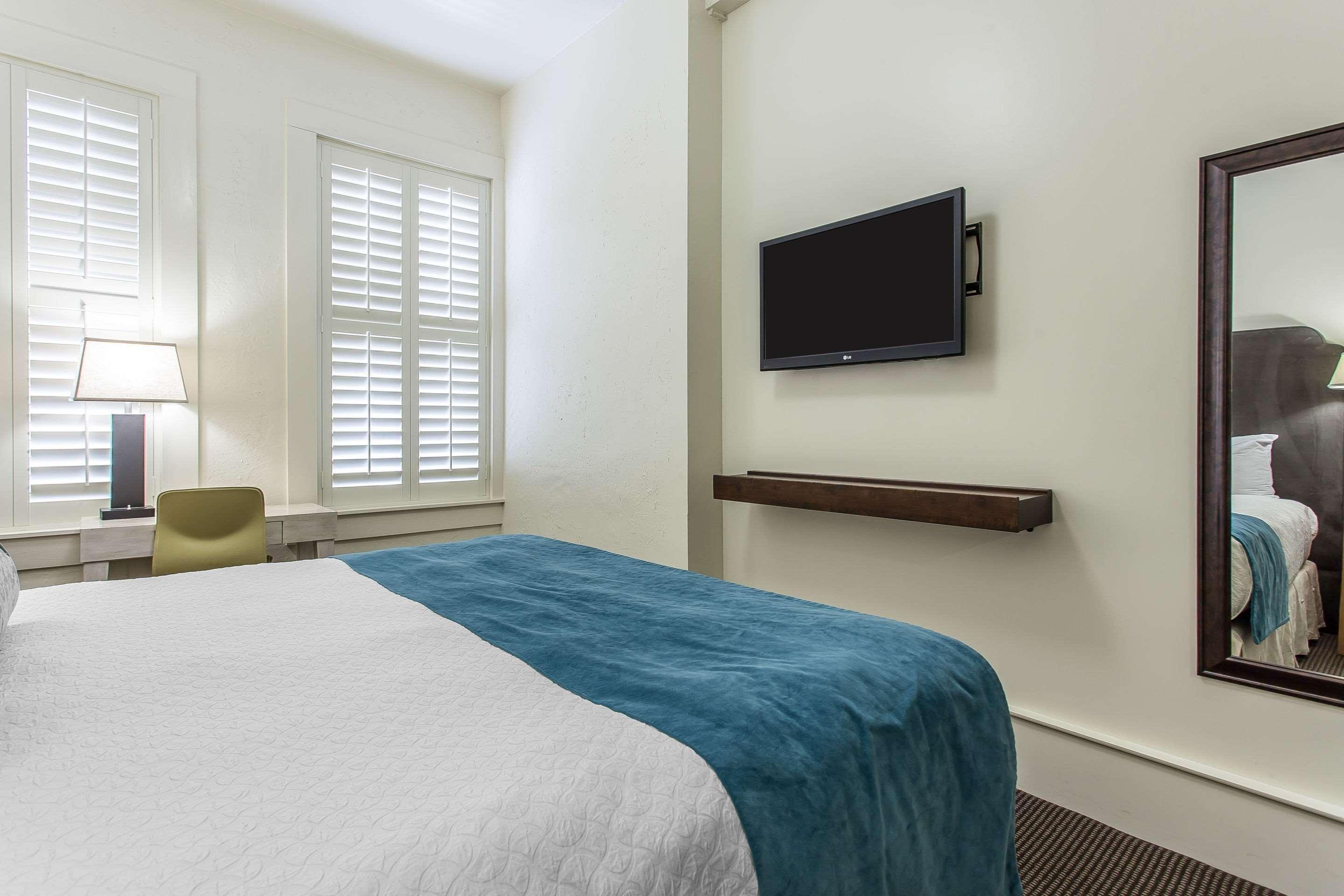 Hotel Florence, Tapestry Collection By Hilton Luaran gambar