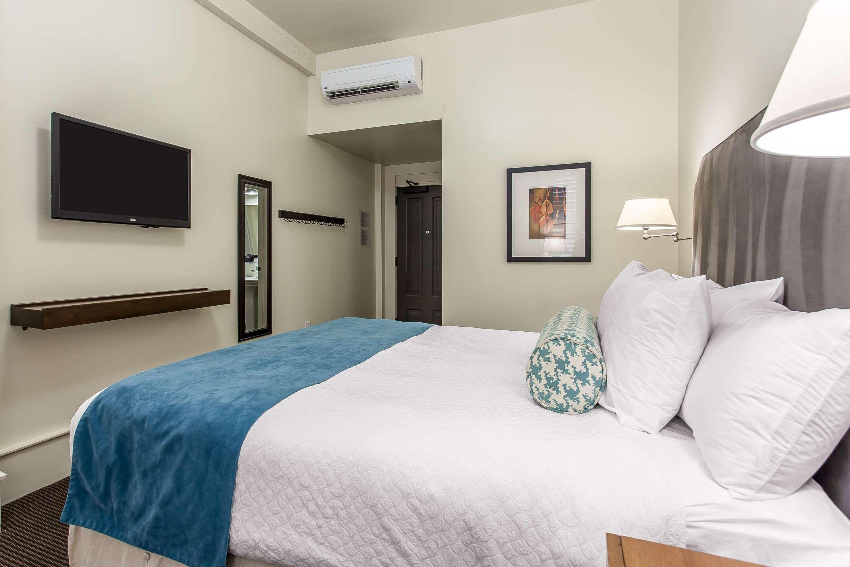 Hotel Florence, Tapestry Collection By Hilton Luaran gambar