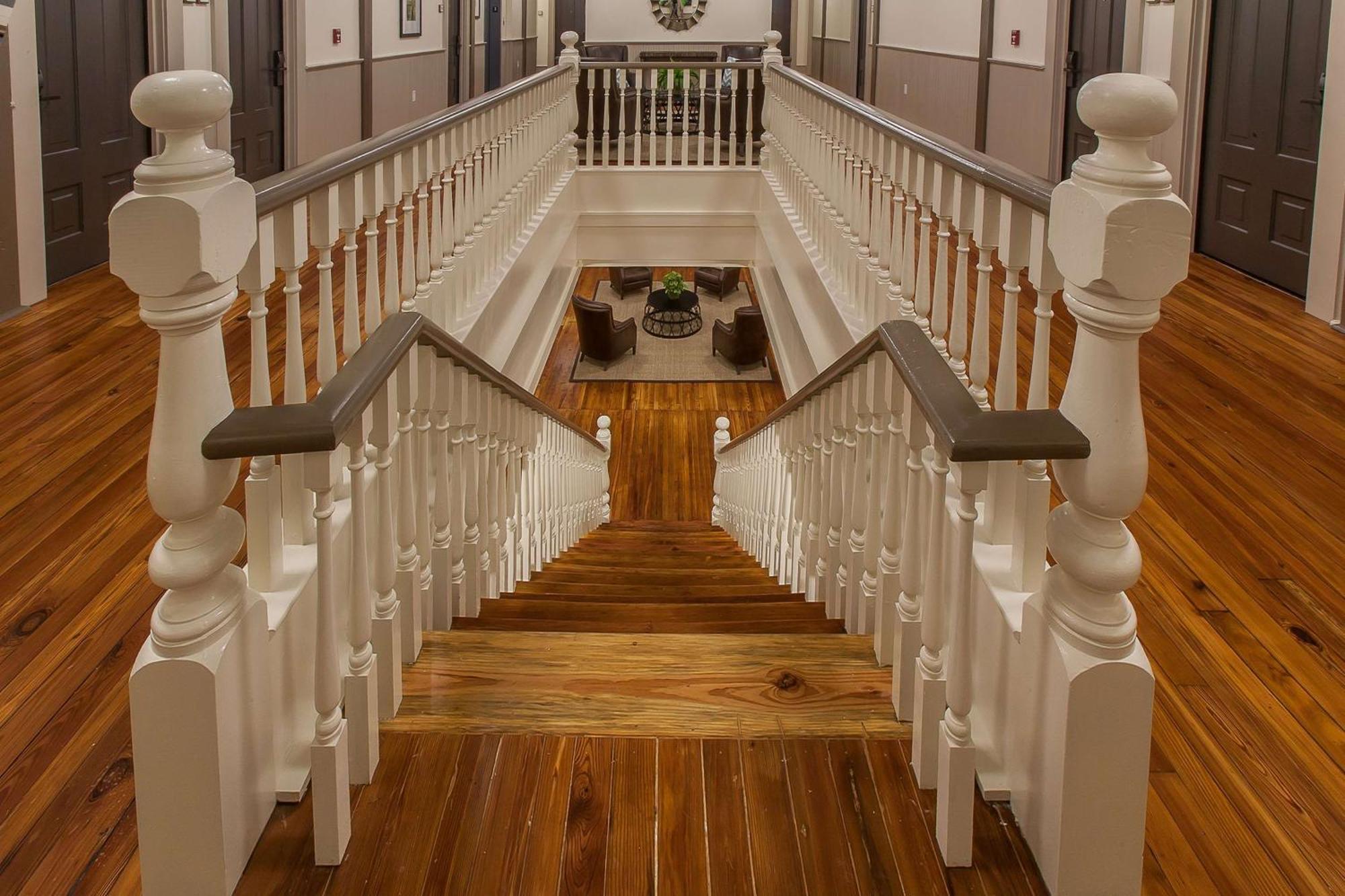 Hotel Florence, Tapestry Collection By Hilton Luaran gambar