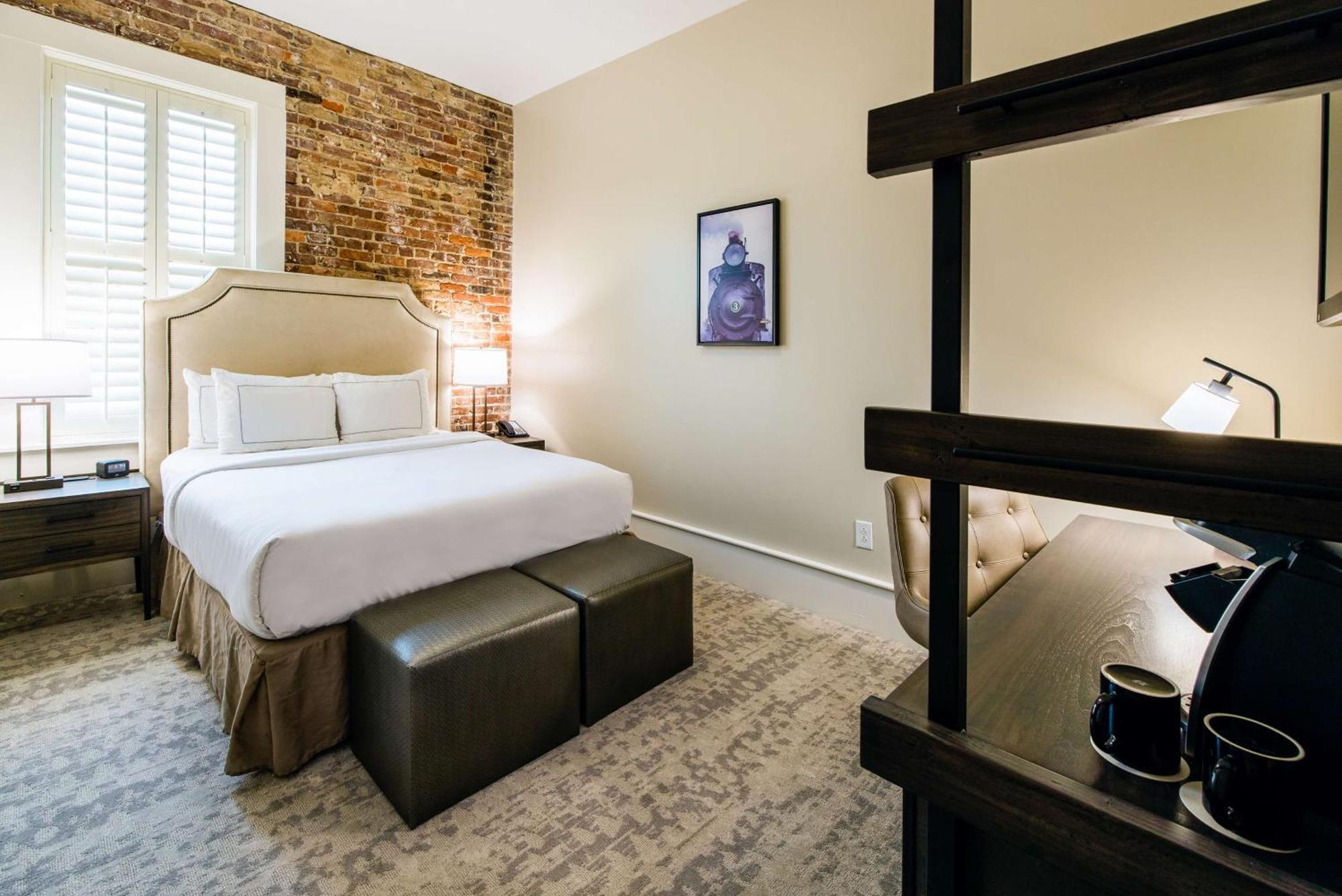 Hotel Florence, Tapestry Collection By Hilton Luaran gambar